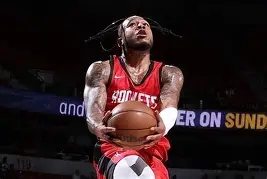 火箭外线射手发威，围甲腾晋级次轮的简单介绍